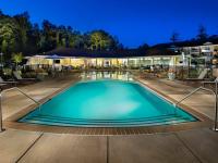 Pool at Dusk | Apartments in Midlothian, VA | Colony at Centerpointe