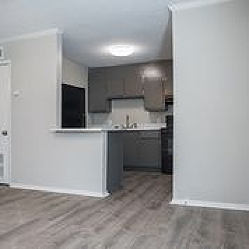 Studio Studio Hillcrest Commons Apartments