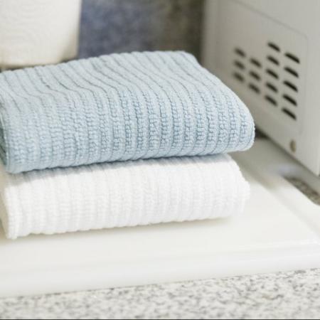 Fresh Towels | Princeton Dover | Dover NH Apartment Buildings