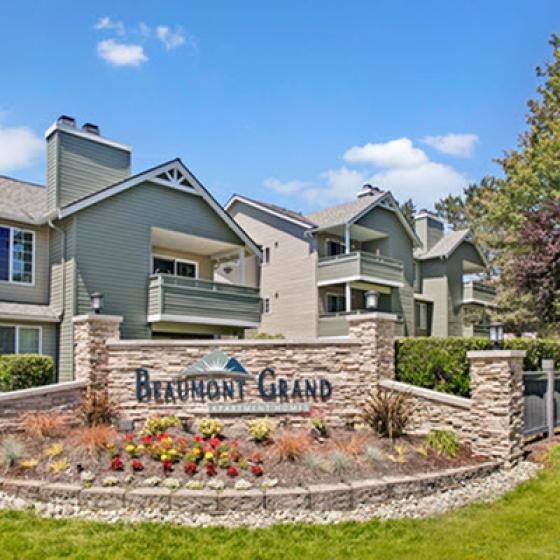 Monument Sign and Building | Beaumont Grand Apartment Homes |  Apartments For Rent In Lakewood WA