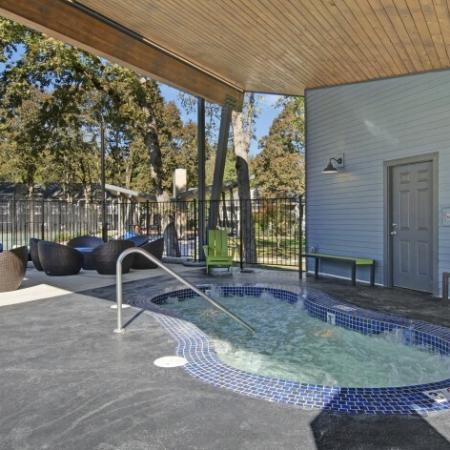 Sparkling Pool and Spa| Beaverton 2 Bedroom Apartments | Arbor Creek