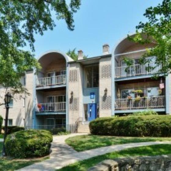 Valley Stream Apartments | Lansdale Apartments