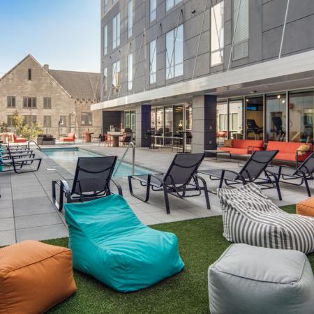 Courtyard Lounge | Apartments Columbia Mo | Rise on 9th