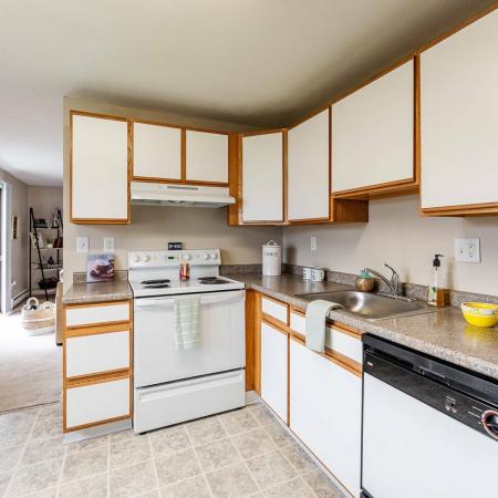 State-of-the-Art Kitchen | Dracut MA Apartments