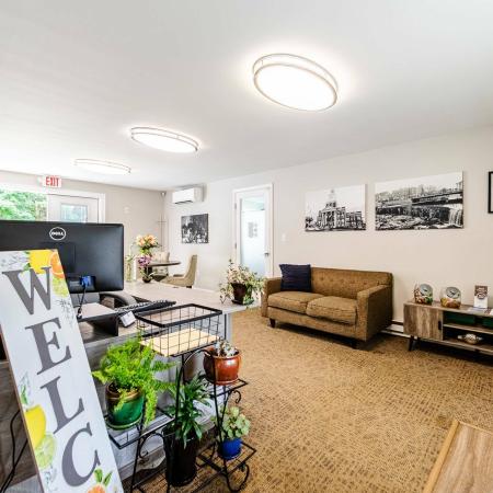 Lounge Area for Residents | Princeton Dover Apartments