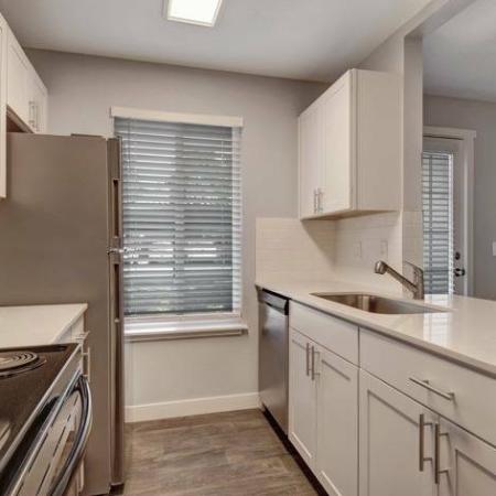 Fully Applianced Kitchen | 2 Bedroom Apartments in Beaverton Oregon | Arbor Creek