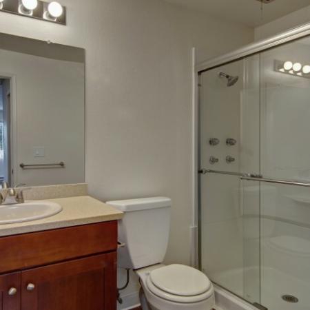 Elegant Bathroom | Apartments For Rent Shoreline Wa | Meadowbrook