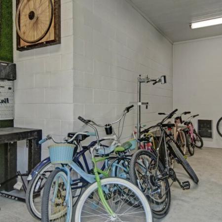Bike Repair Shop | Apartments For Rent Bend Oregon | Seasons at Farmington