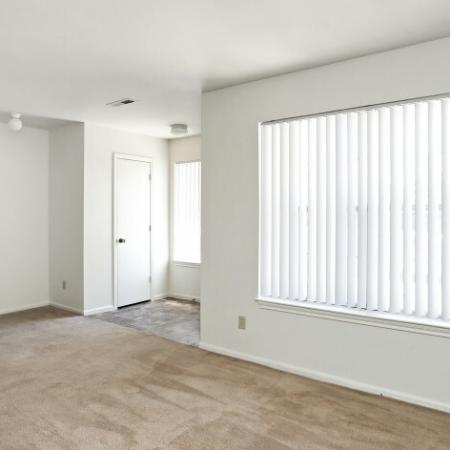 Elegant Living Room | 4 Bedroom Apartments In Northglenn CO | Greens At Northglenn Apartments