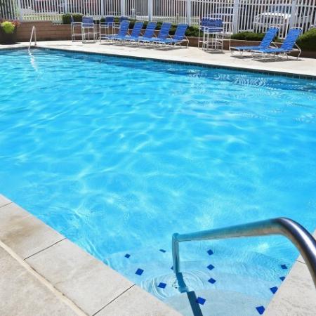 Resort Style Pool | Apartments For Rent In Colorado | Greens At Northglenn Apartments