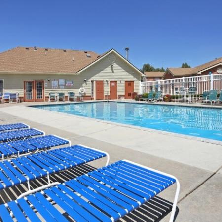 Sparkling Pool | Northglenn Colorado Apartments | Greens At Northglenn Apartments