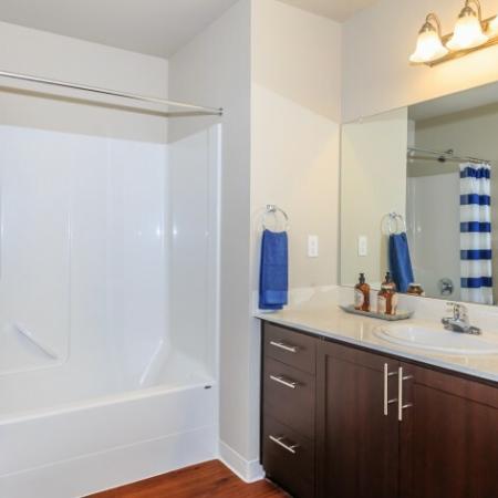 Stylish Bathroom | Outlook at Pilot Butte Apartments | Bend Oregon Apartments