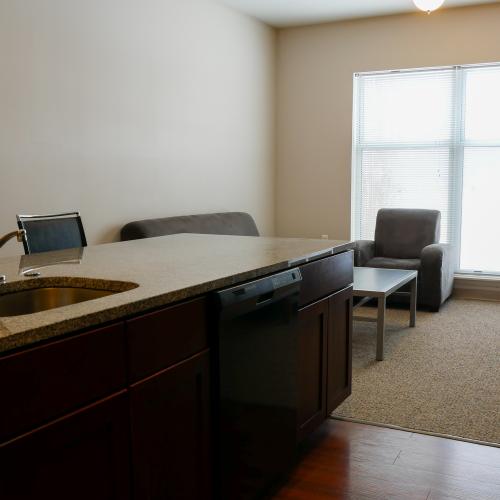 2x2 | The Union at Dearborn | Dearborn Apartments