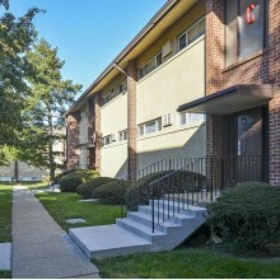 Apartments for Rent in Downingtown, PA | Black Hawk