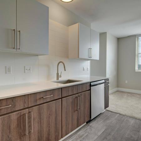 Elegant Kitchen | Apartments For Rent In Portland Oregon | 5819 Glisan