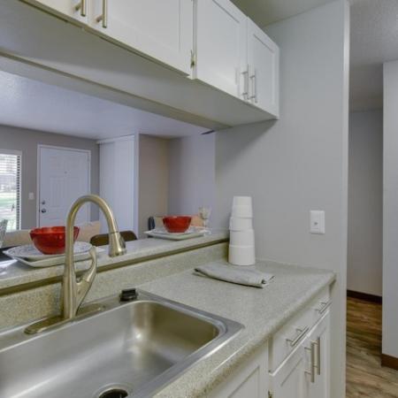 Modern Kitchen | Apartments For Rent Beaverton | Arbor Creek