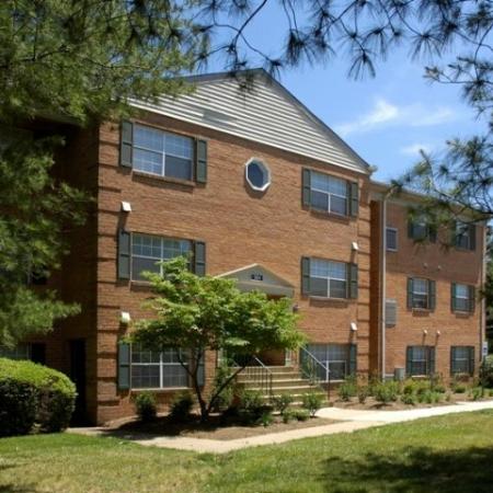 Crofton village apartments for rent in Crofton MD