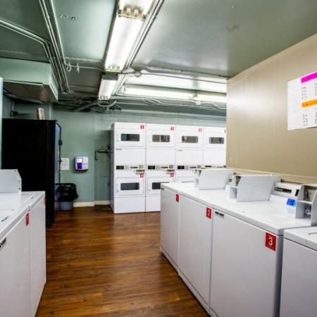 laundry facility in tucson apartments near u of a
