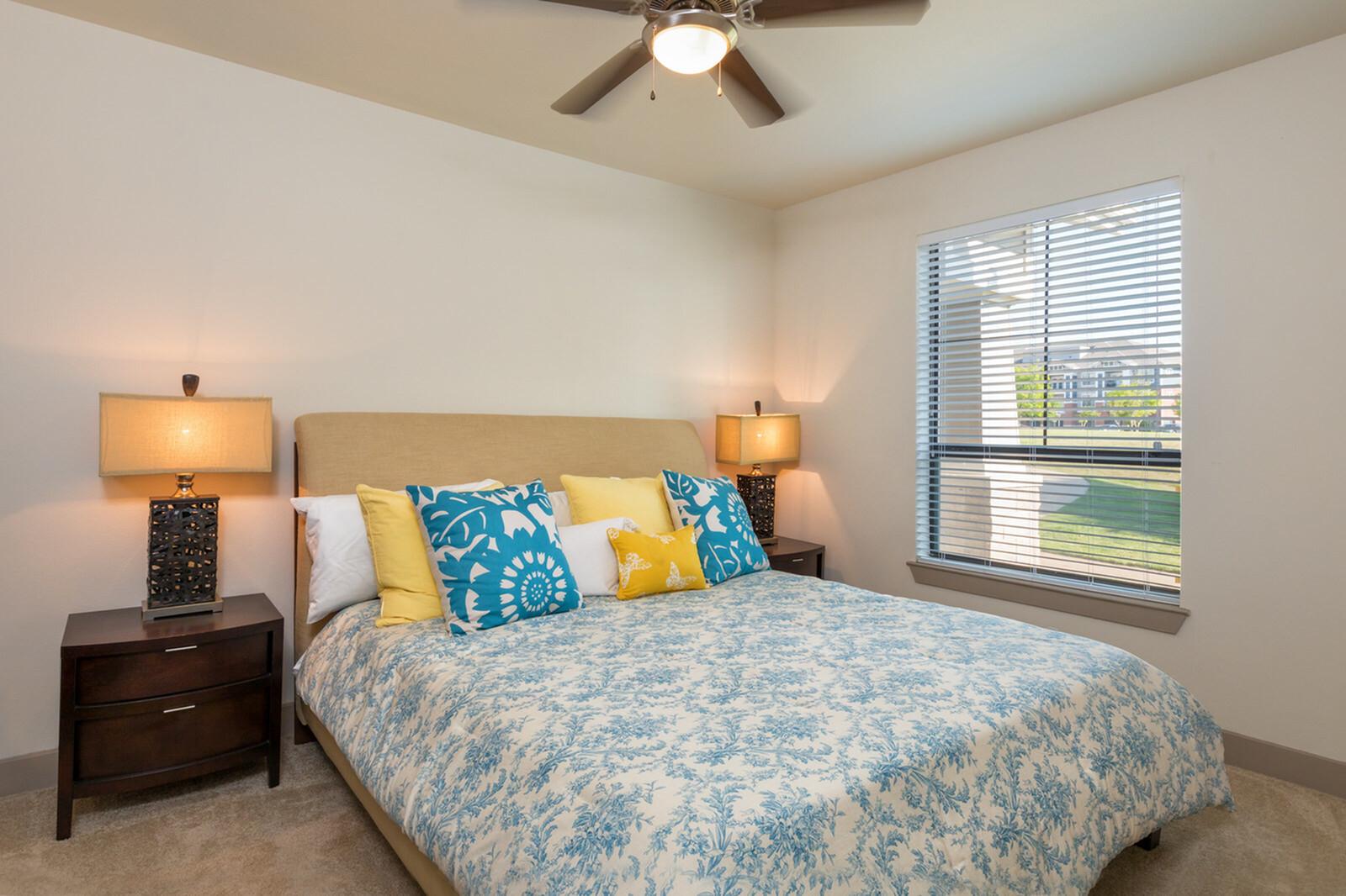 View Photos Centreport Lake Luxury Apartments