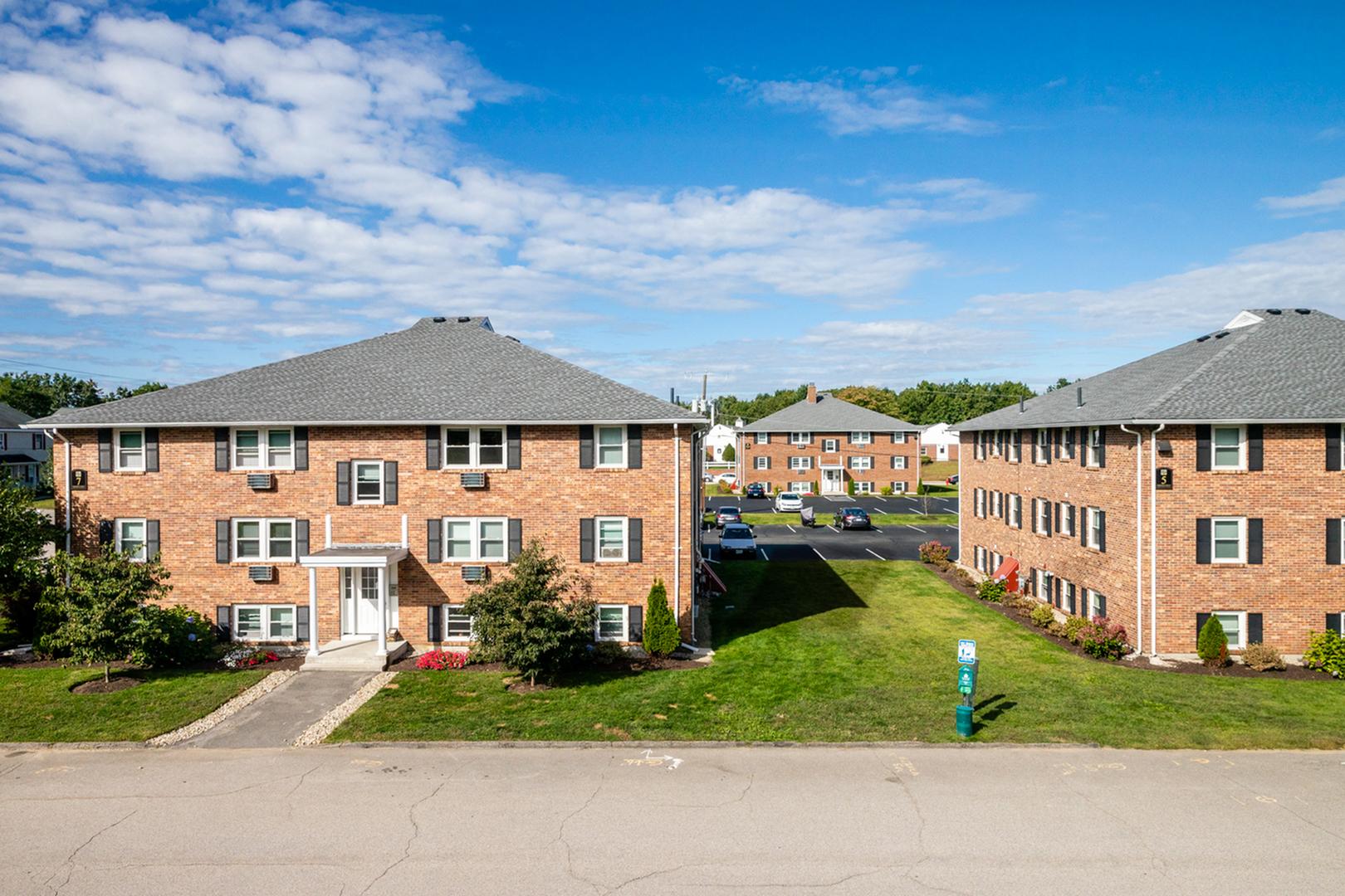 Photos, Videos, & Tour Princeton Dover Apartments