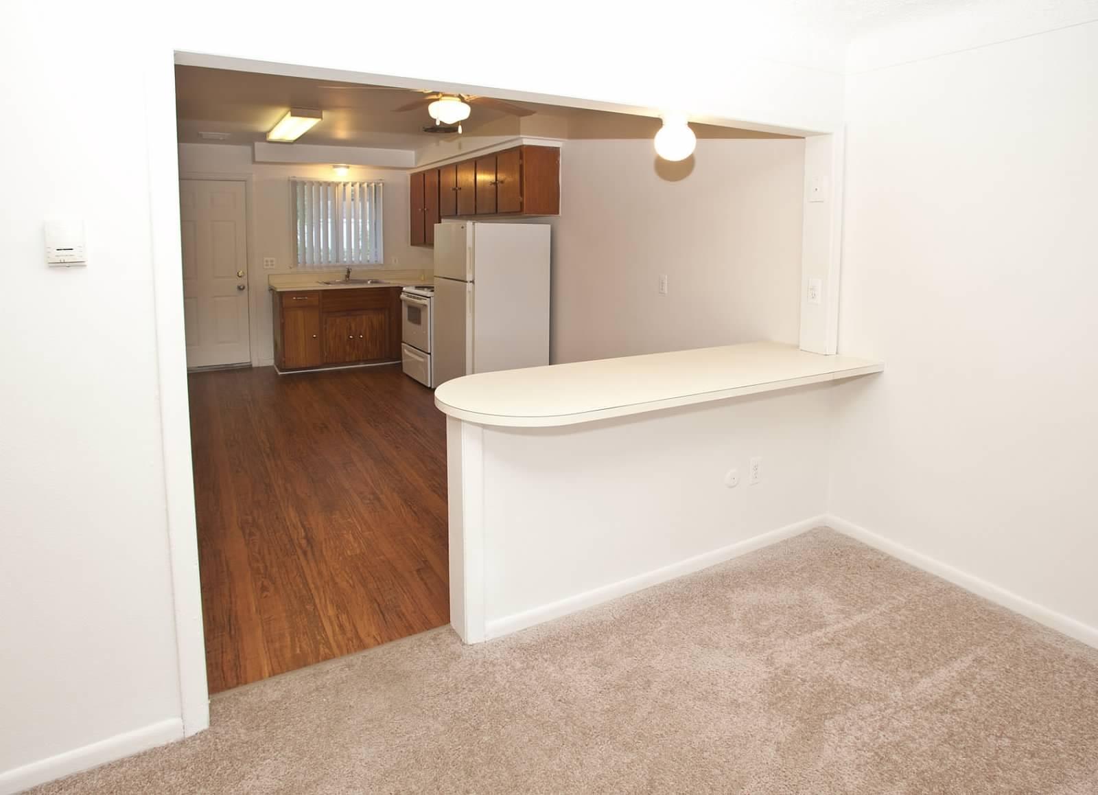 View Photos Campbell Row Apartments Apartments in Royal Oak