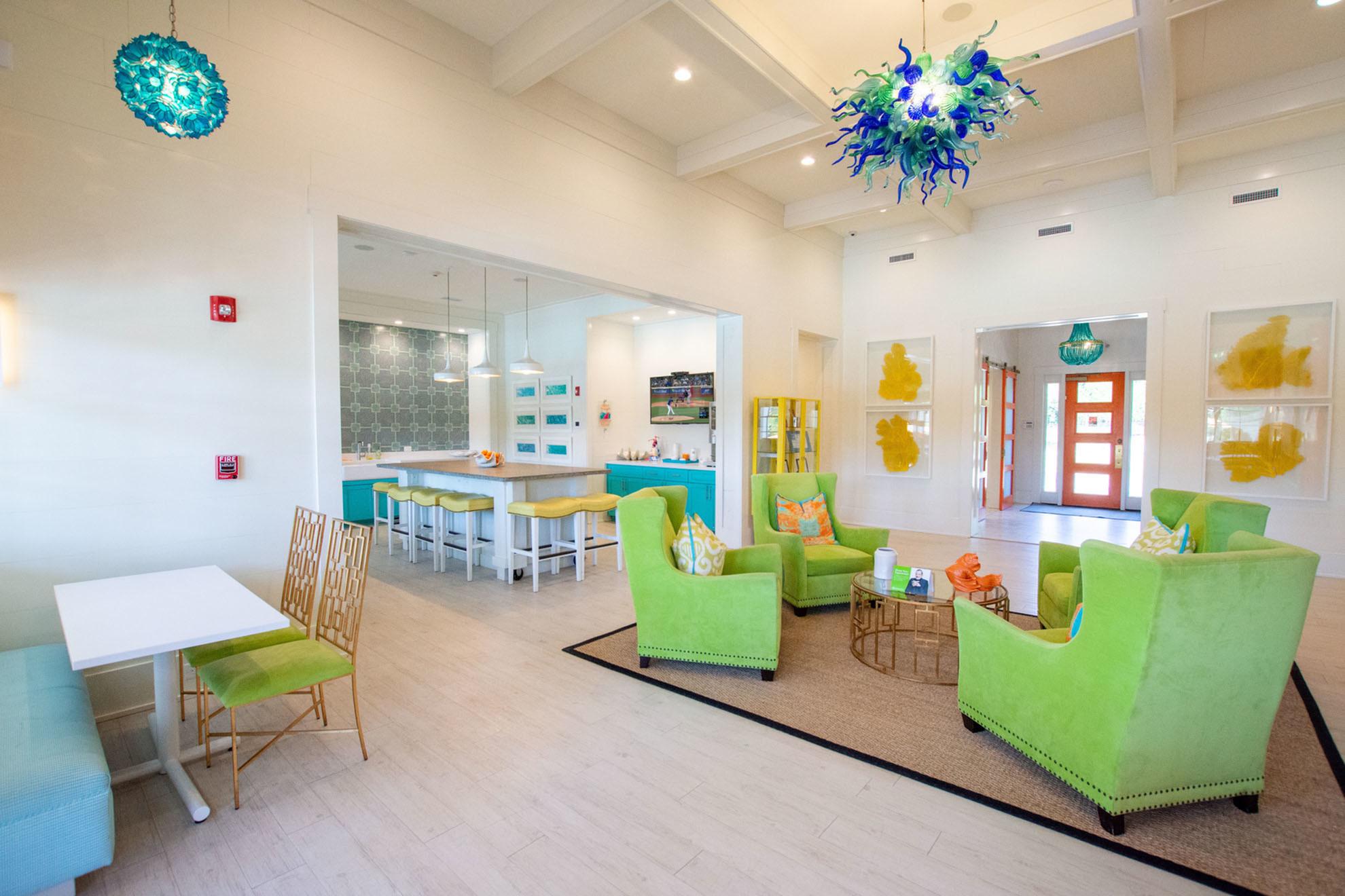 View Photos Lullwater Apartments