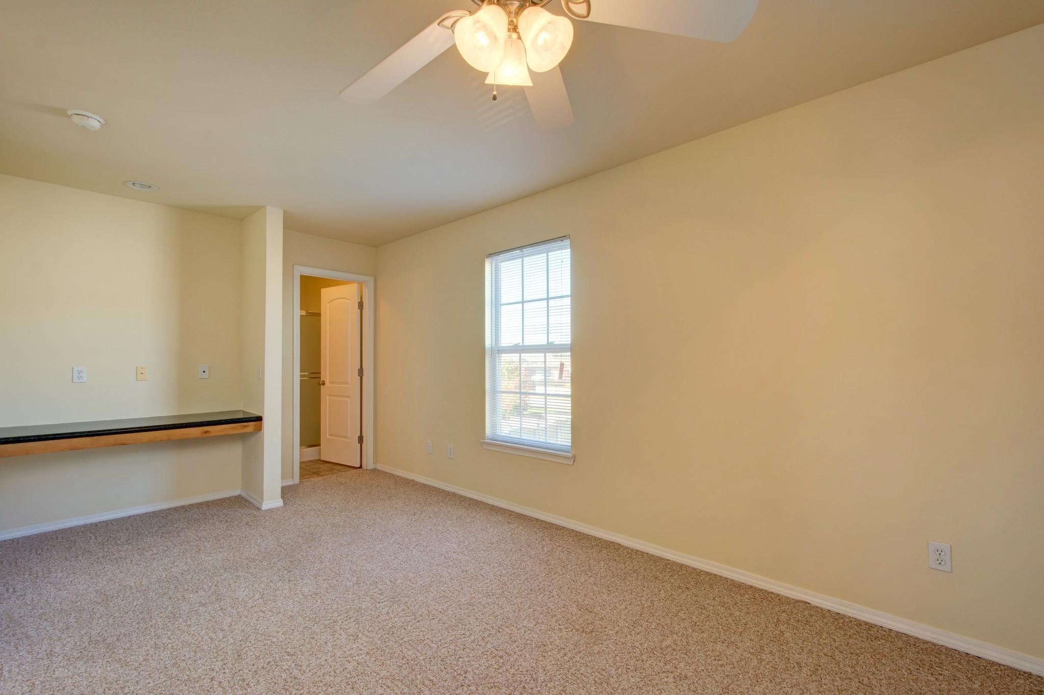 View Photos Cambridge Park Apartments