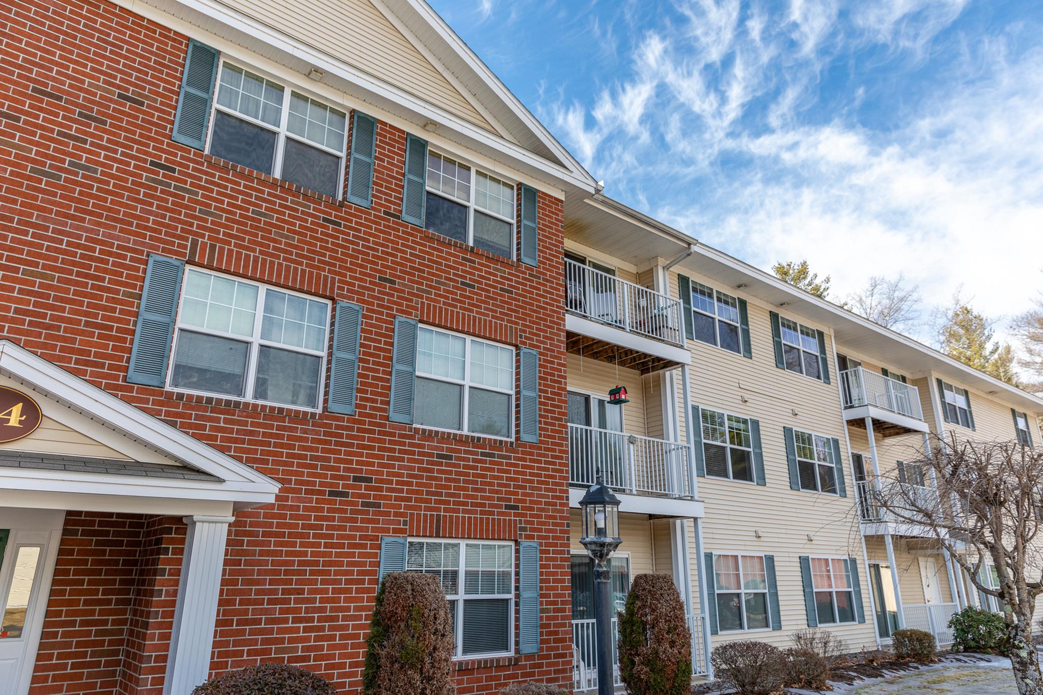 View Photos & Take A Virtual Tour Princeton Square