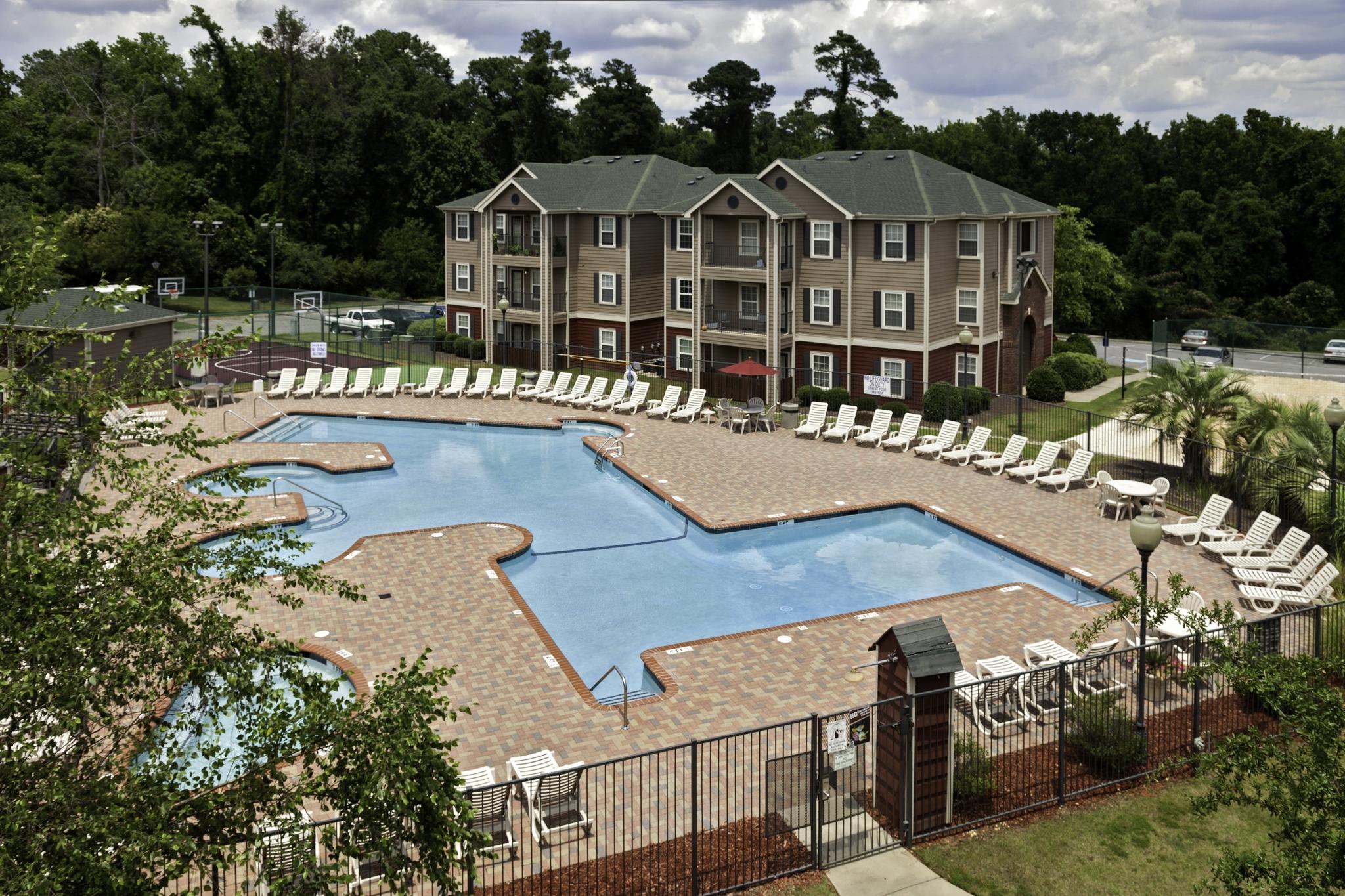 Apartments Near USC Columbia | Cayce Cove2048 x 1365