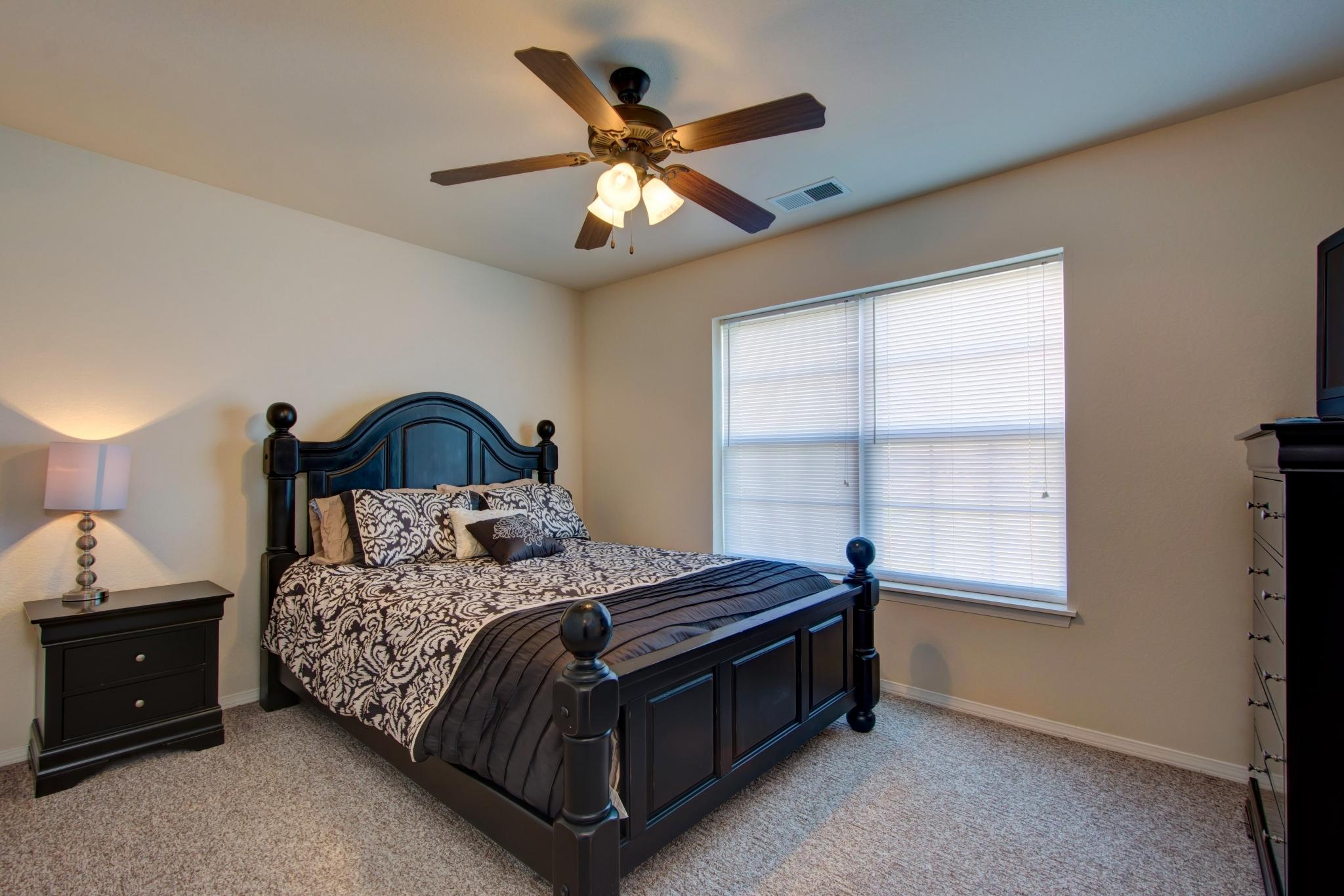 View Photos | Hawthorn Suites Apartments