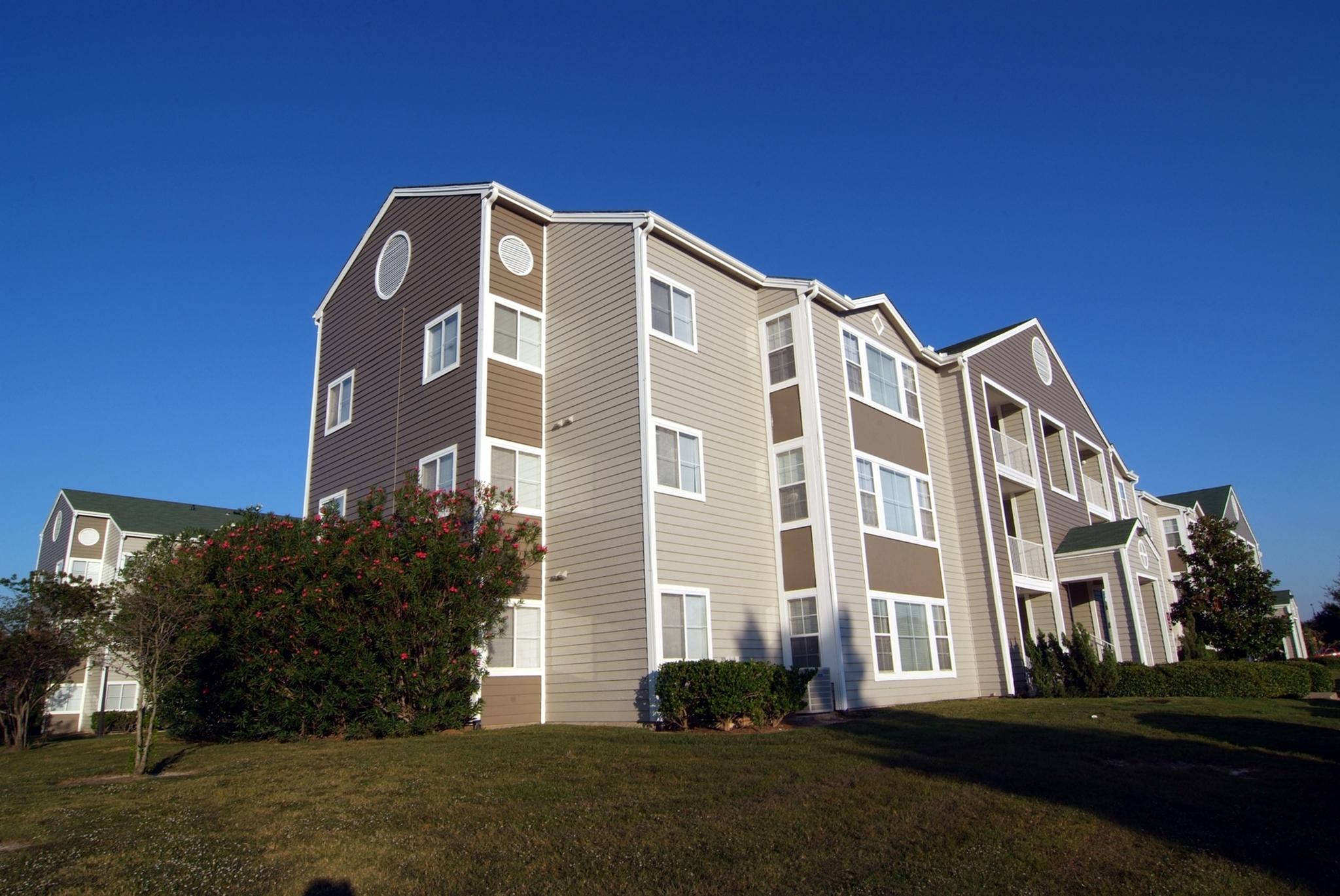 View Photos & Take A Virtual Tour The Trails at Wolf Pen