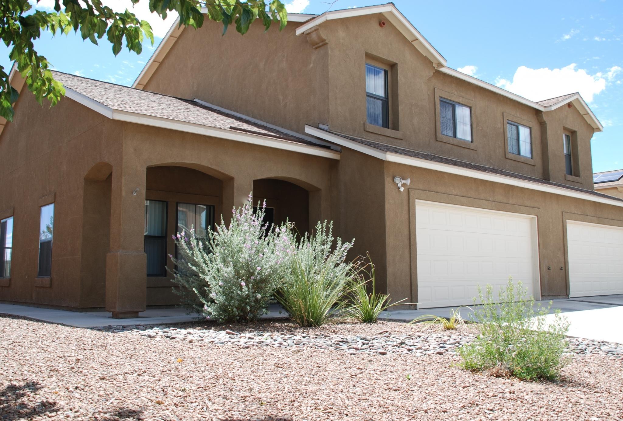 house-photos-and-tours-at-holloman-afb