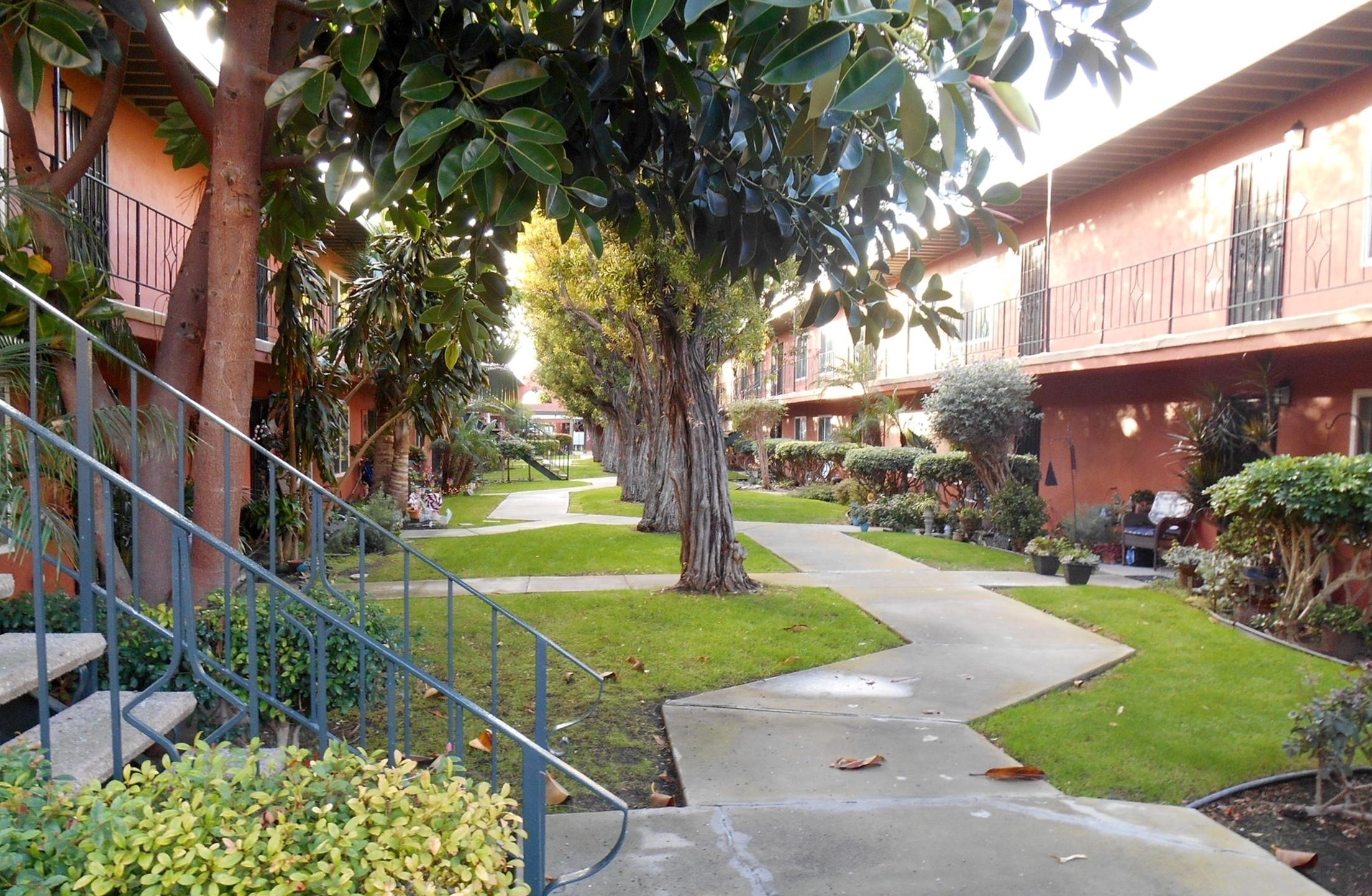 View Photos The Springdale