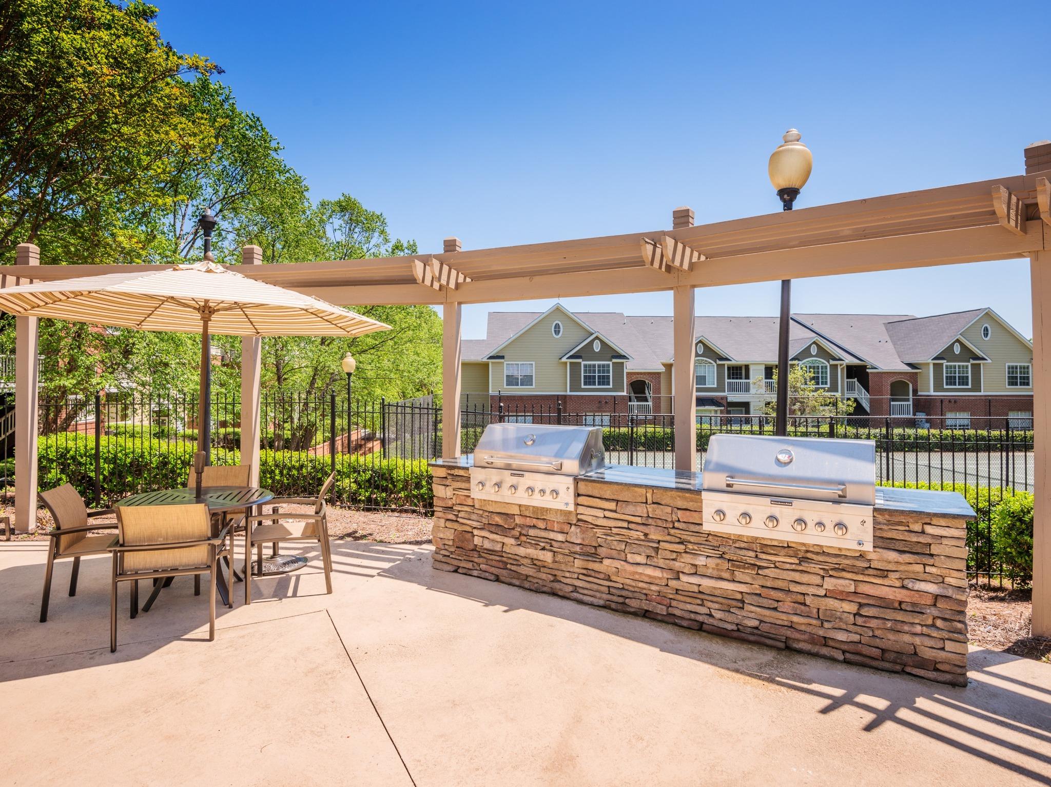 View Photos Braxton at Woods Lake