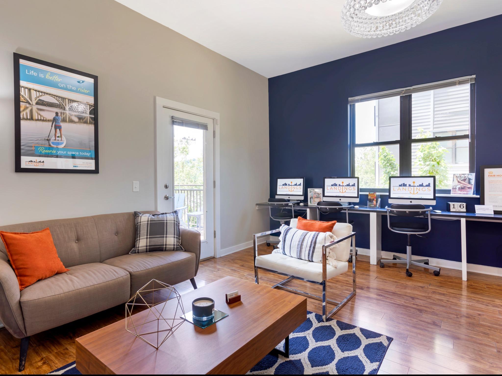 View Photos The Landings Knoxville Apartments