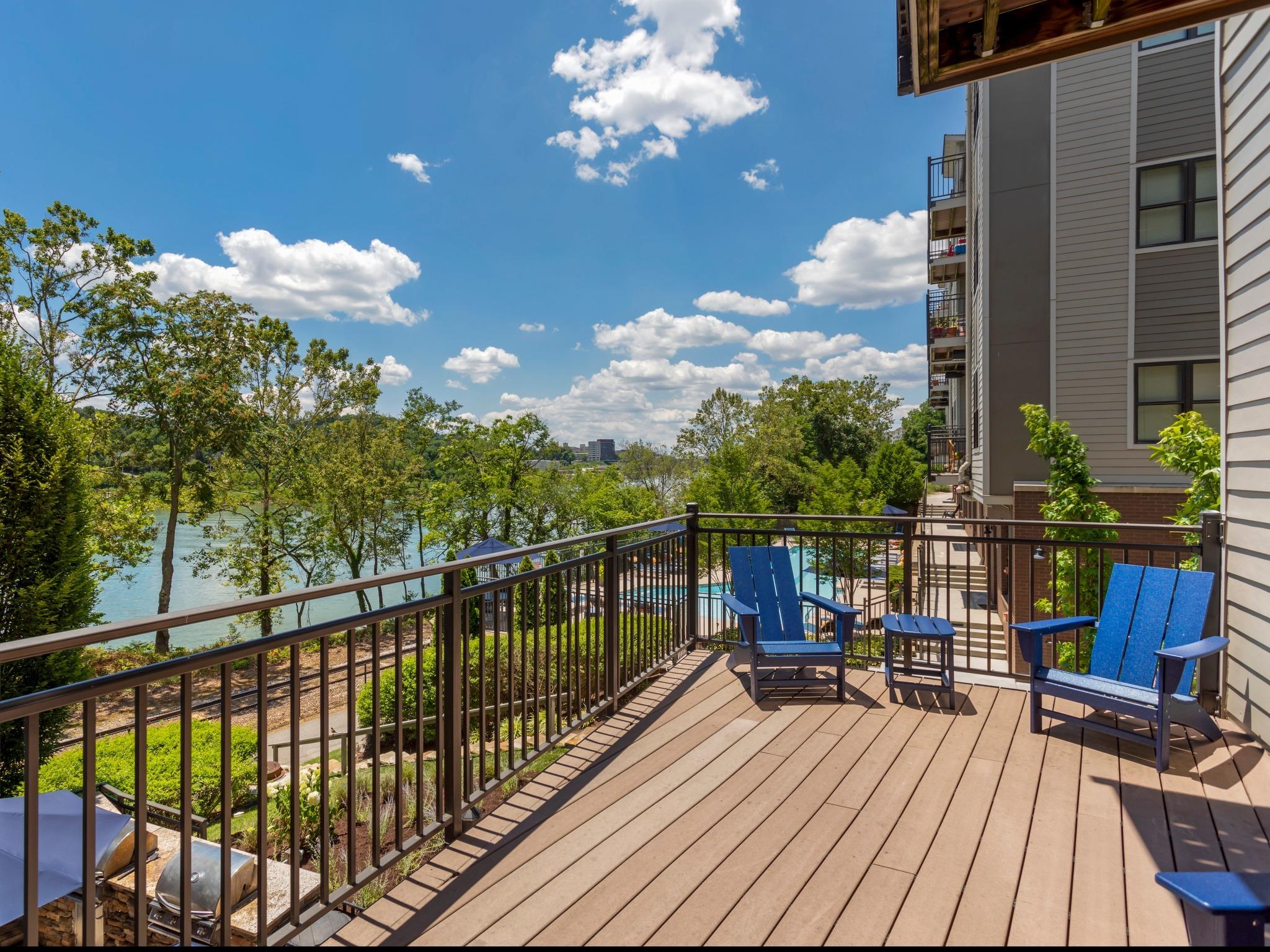 View Photos The Landings Knoxville Apartments