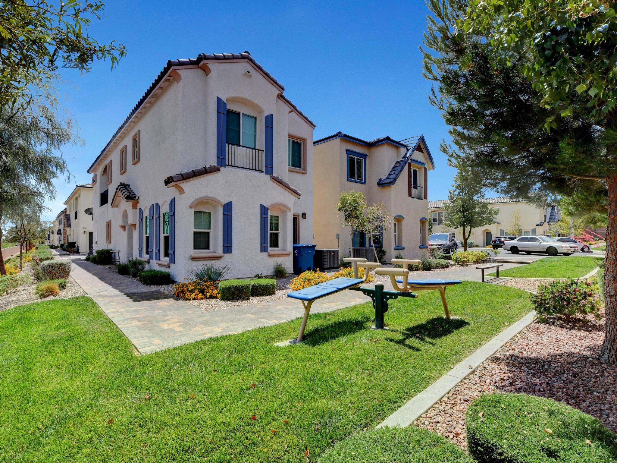 Photo Gallery Homes For Rent in Las Vegas, NV Gleneagles Village