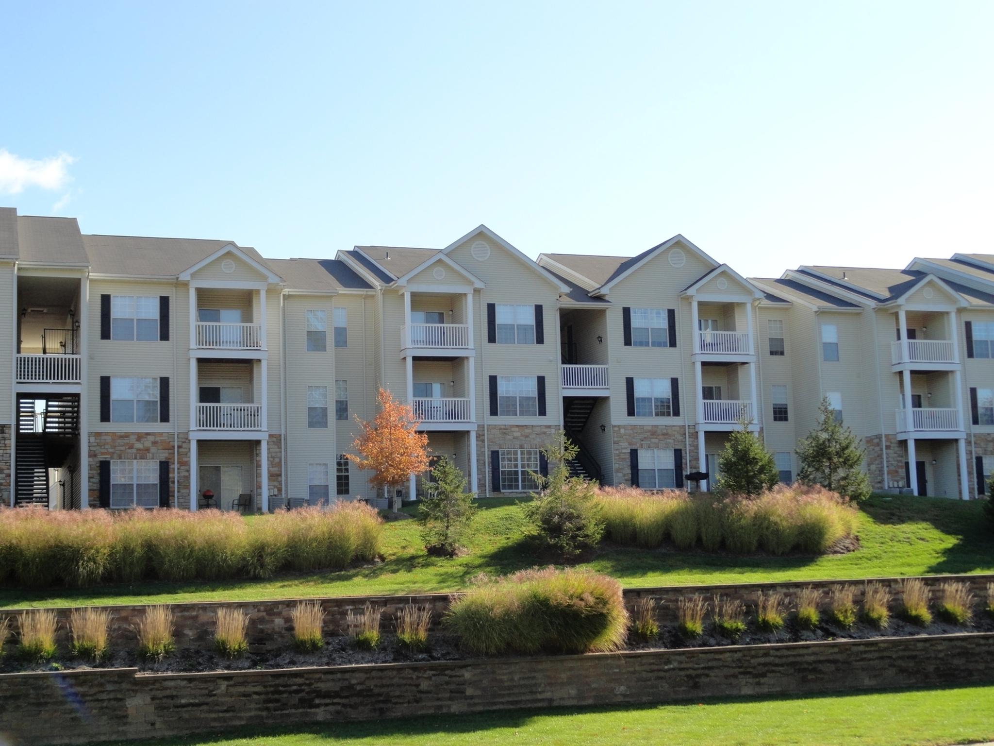 View Photos & Take A Virtual Tour Turnberry Place Apartments