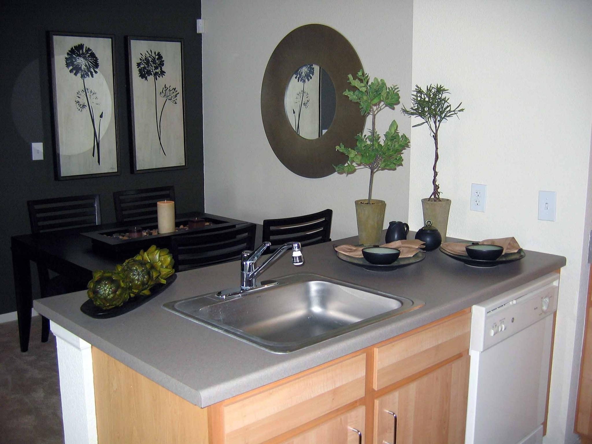 View Photos & Take A Virtual Tour Turnberry Place Apartments