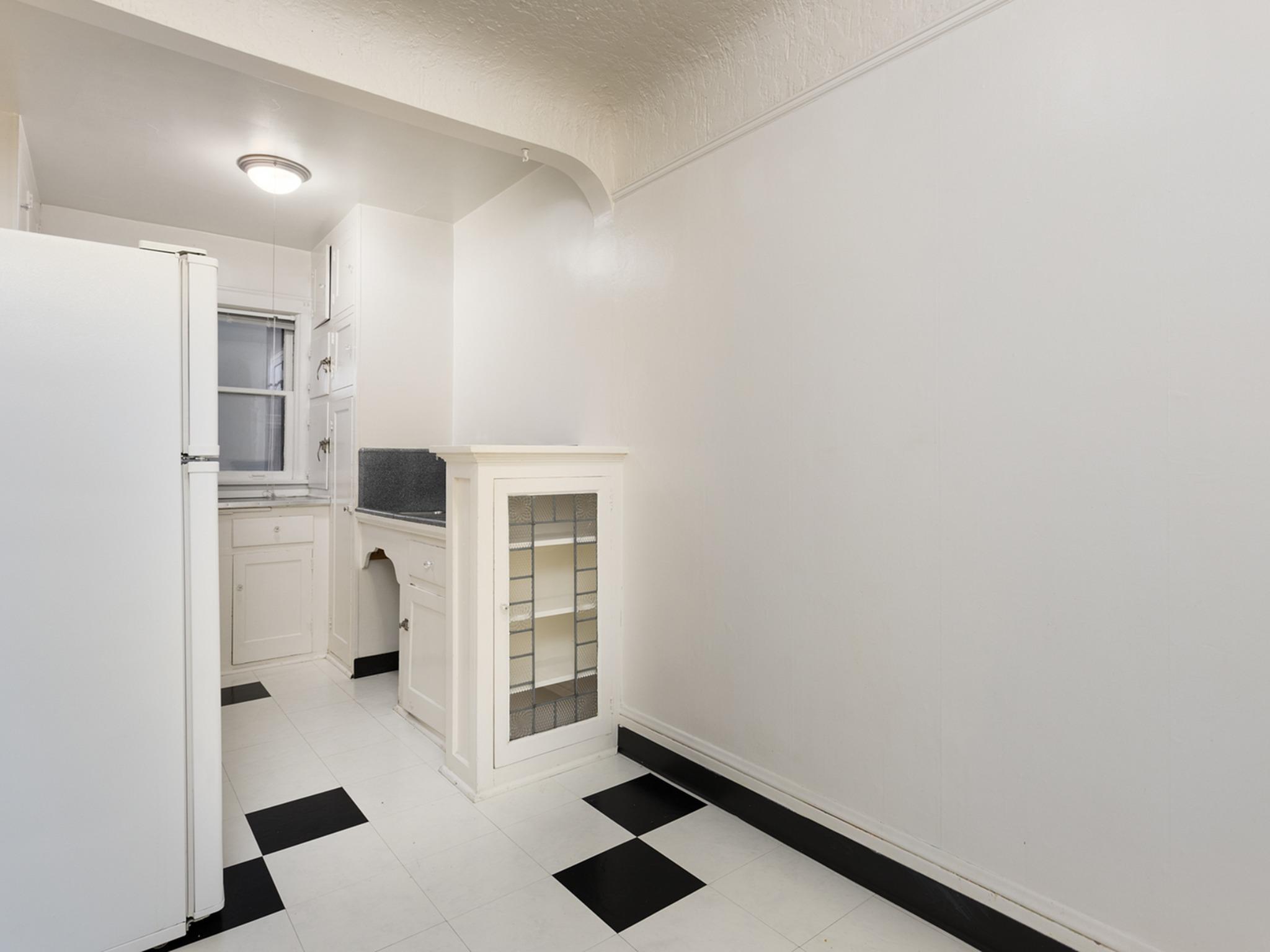 View Photos Mayfair Apartments