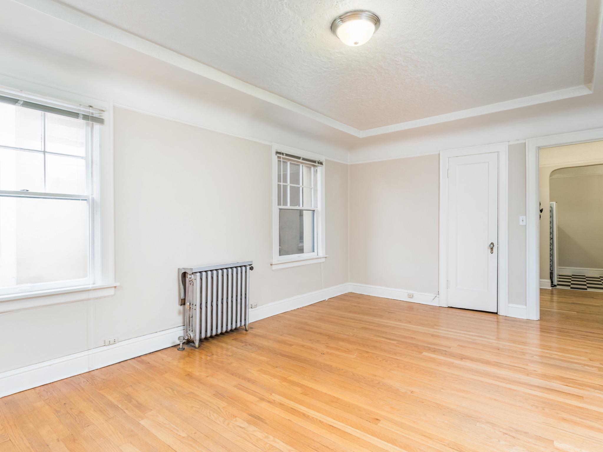 View Photos Worthington Apartments