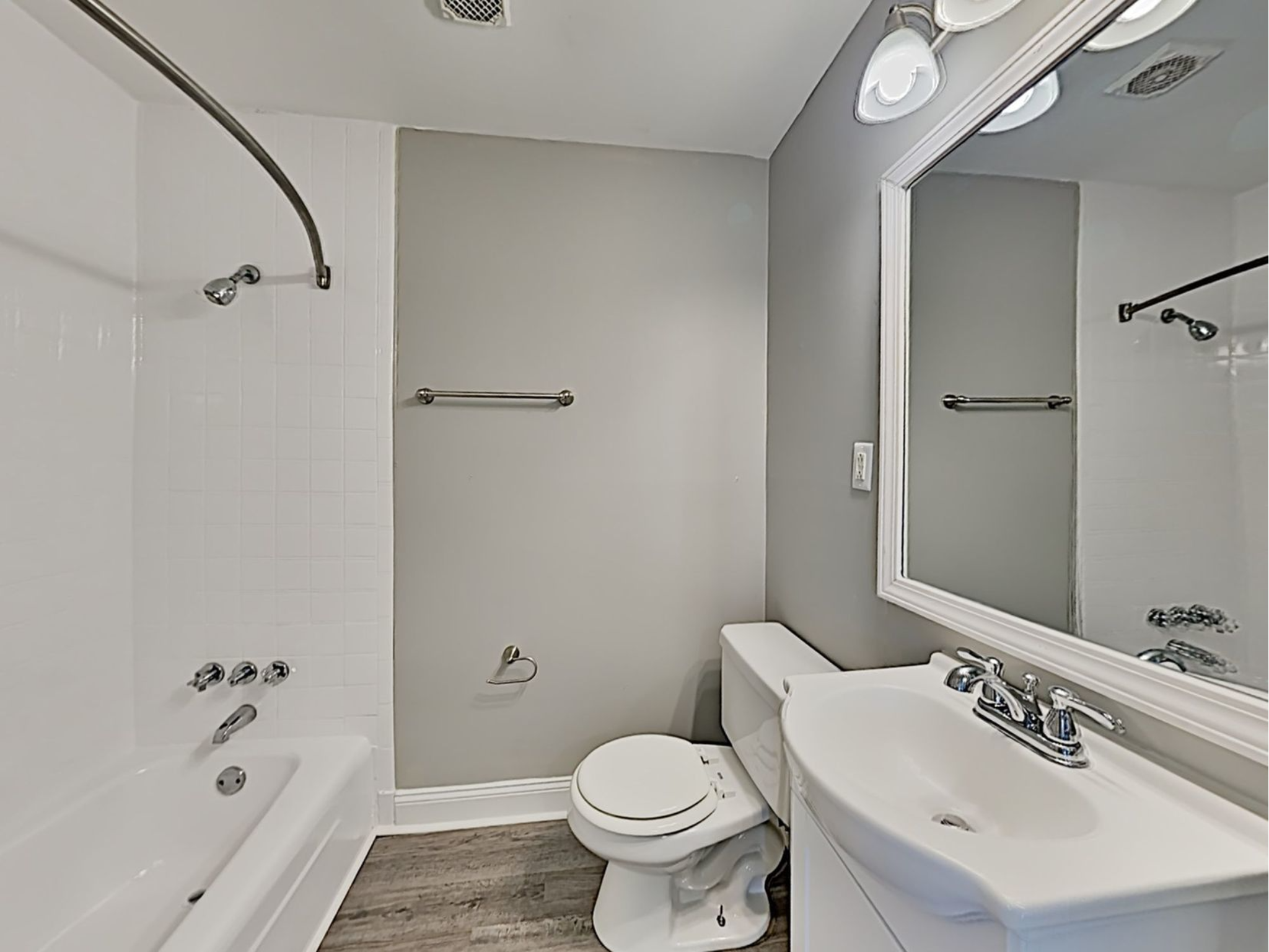 View Photos Vines at Saddlebrook