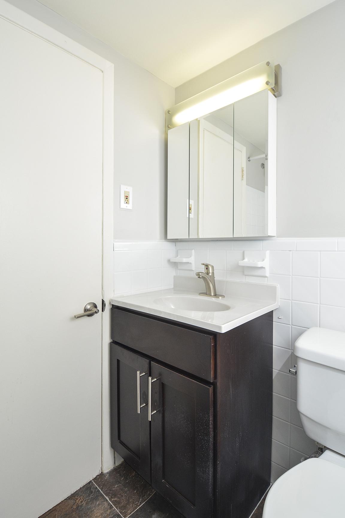 Apartment in Claymont DE | Photos and Tour | Hillside Pointe