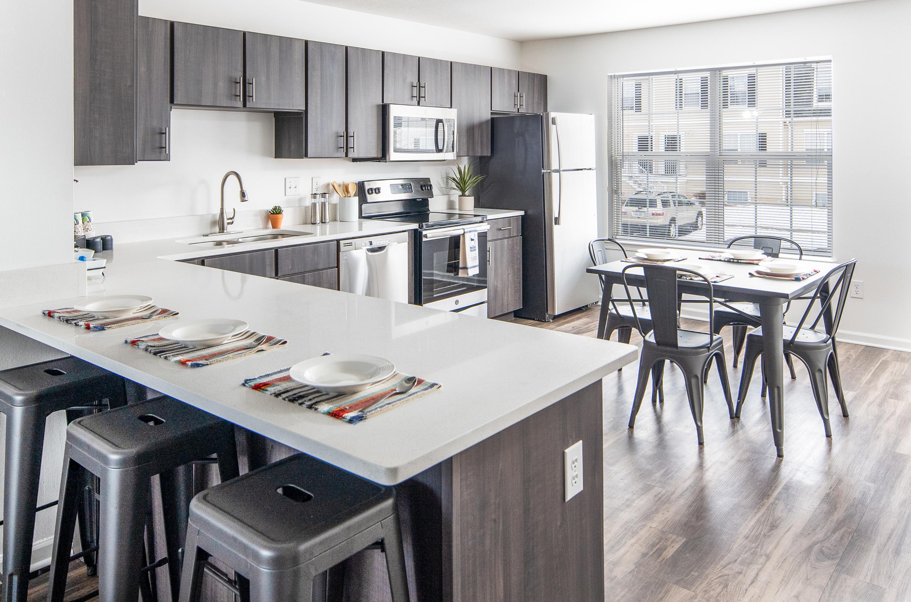 Gallery Student Apartments in Allendale Canvas Townhomes