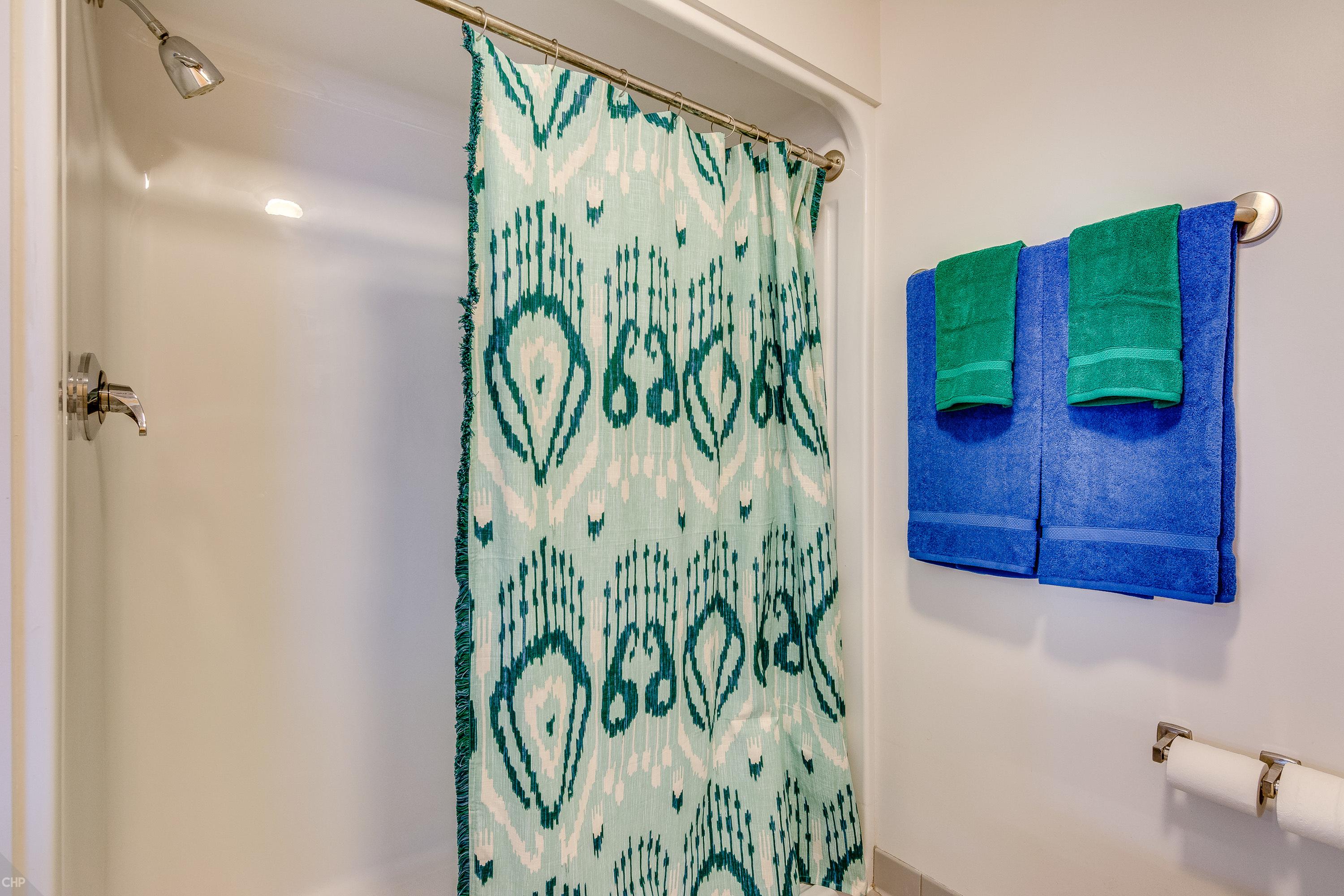 View Photos Student The Flats East West