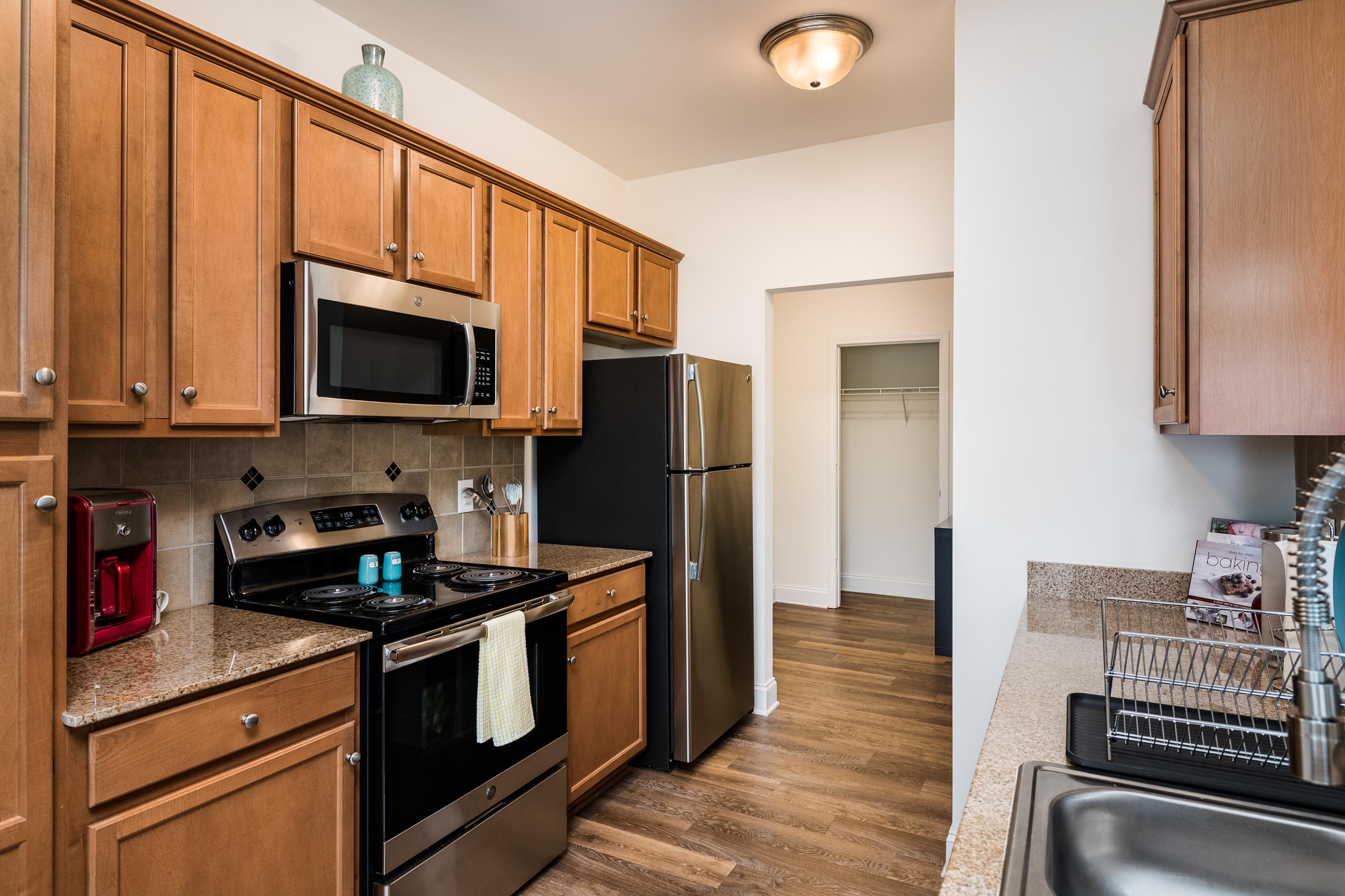 View Photos Arwen Vista