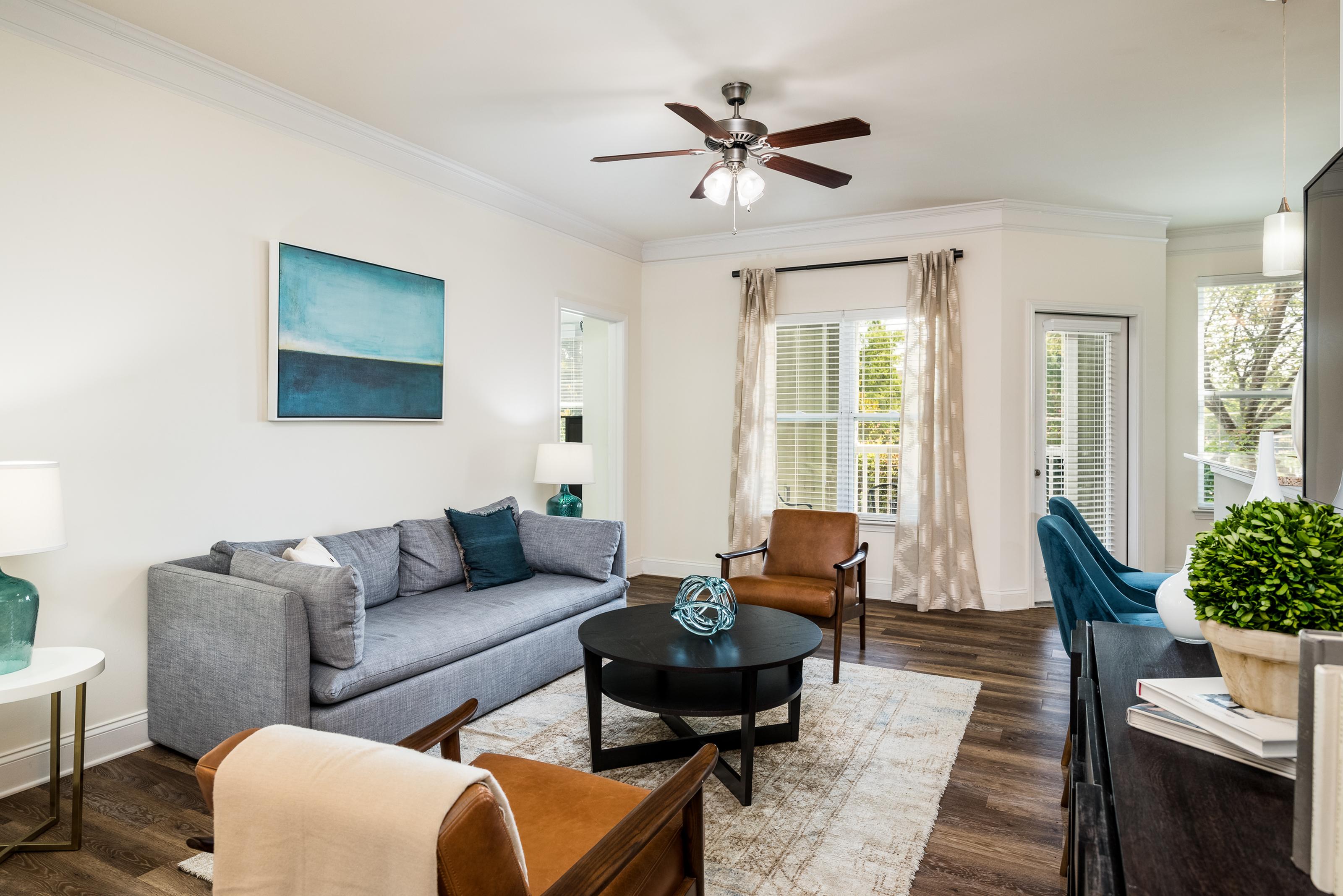 View Photos Arwen Vista