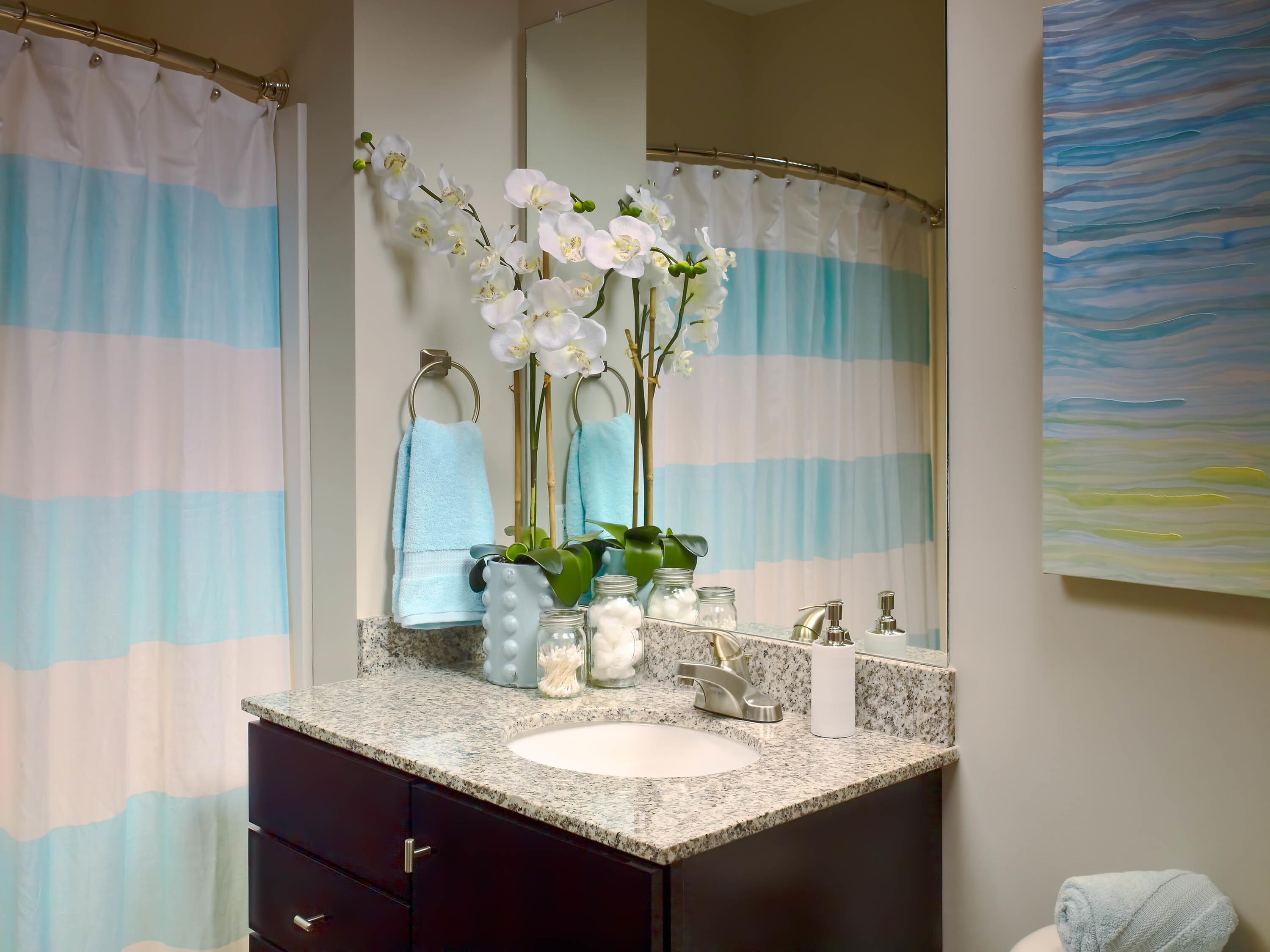 View Photos & Take A Virtual Tour Heights