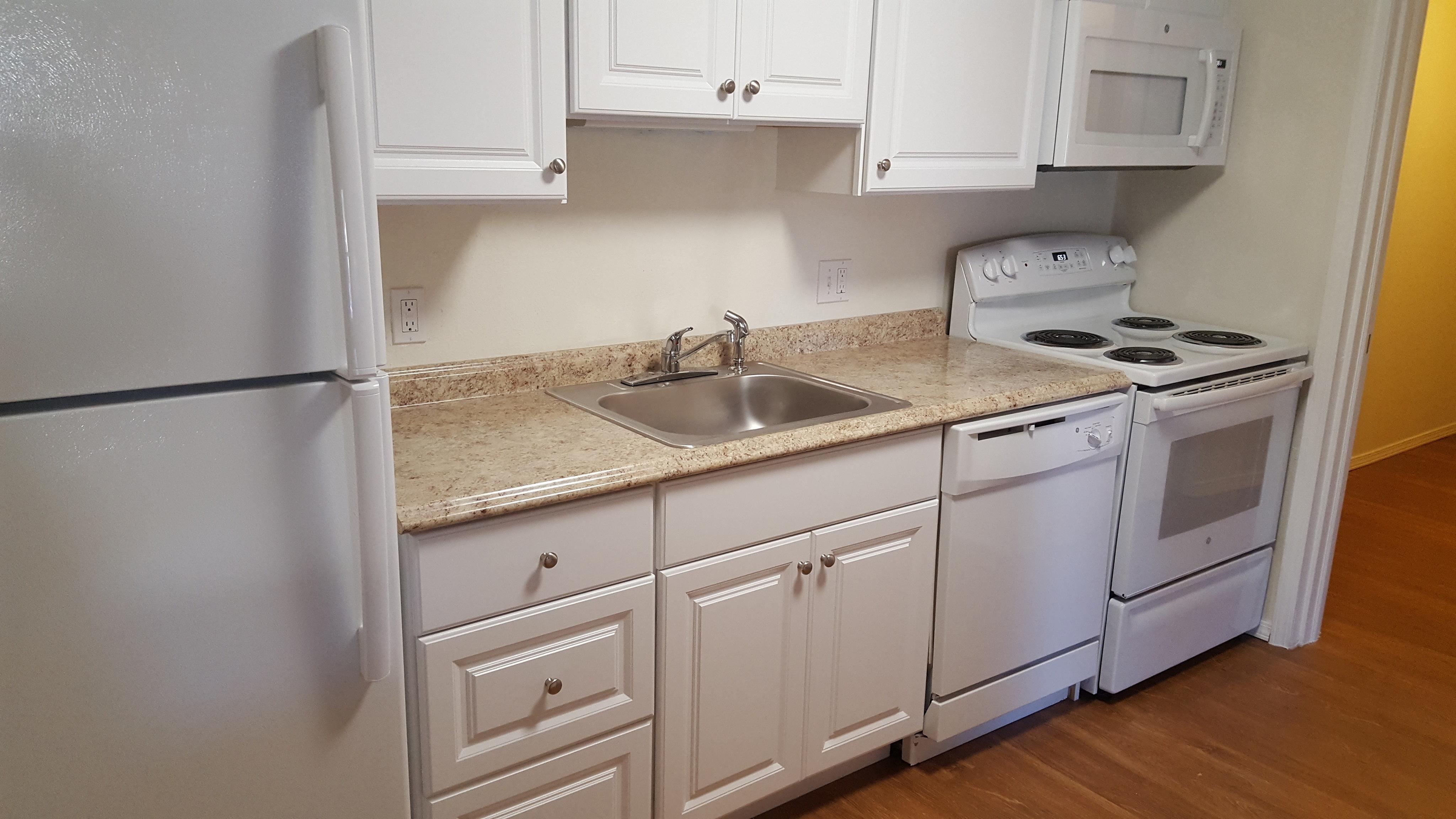 View Photos Westmoore Apartments