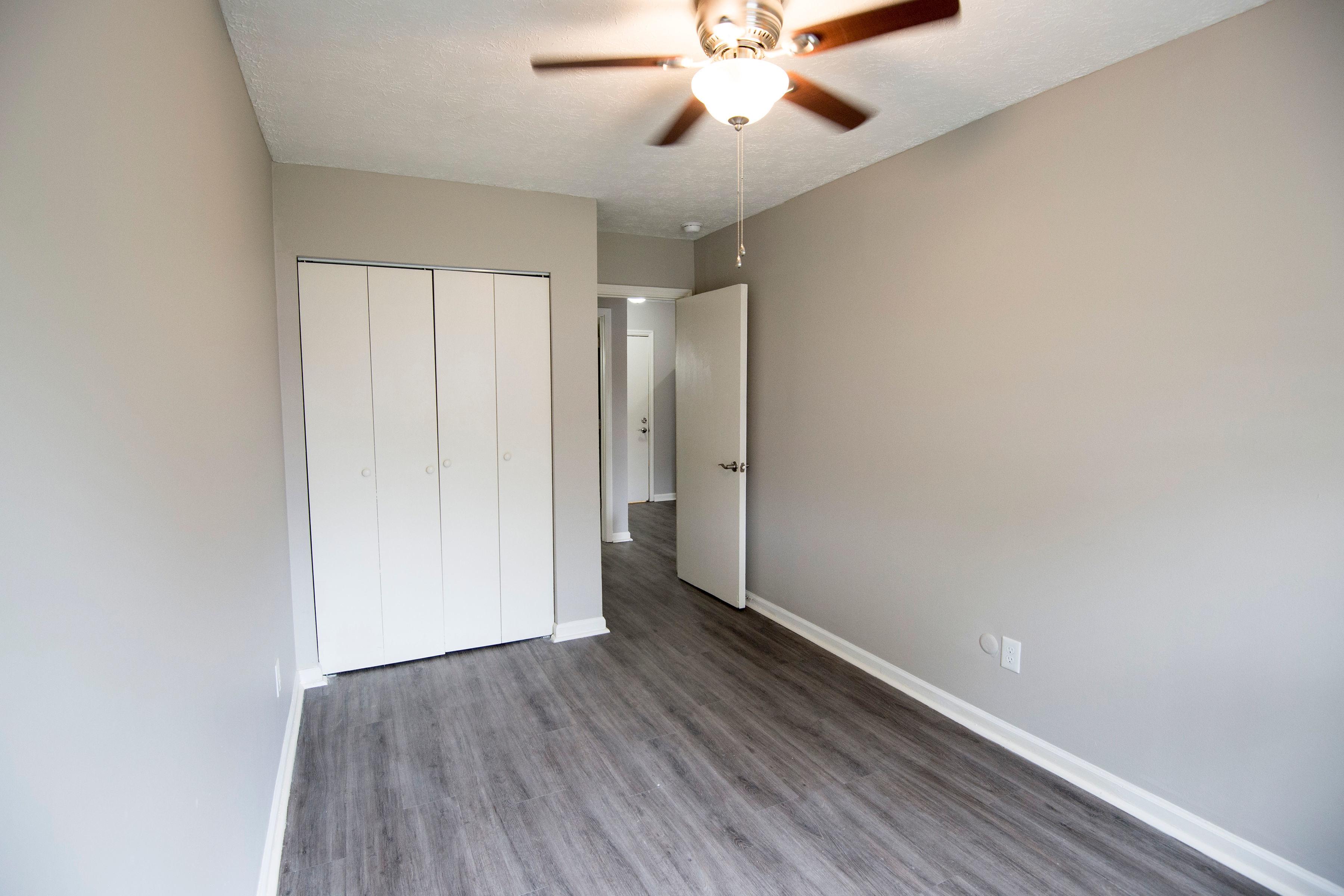 View Photos College Square Apartments